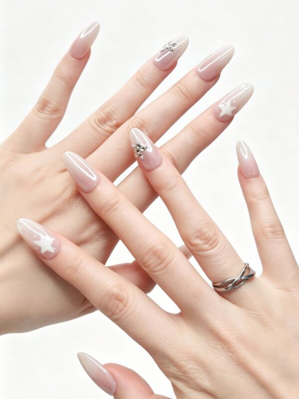 velvetwhisper_hand1 Velvet Whisper