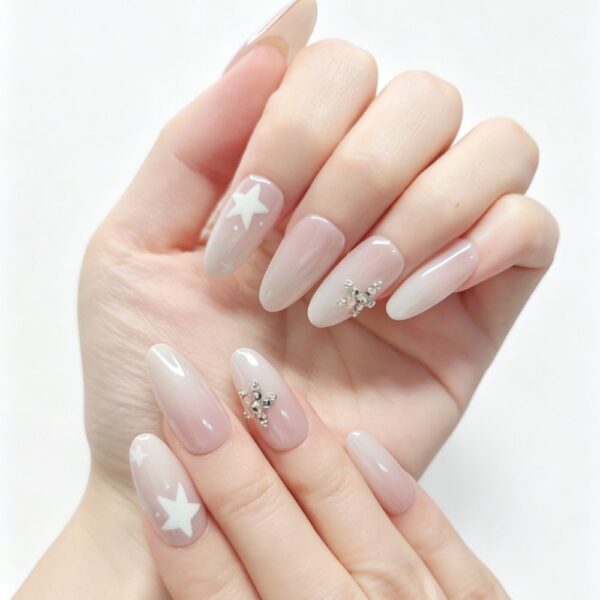 velvetwhisper_hand3 Velvet Whisper